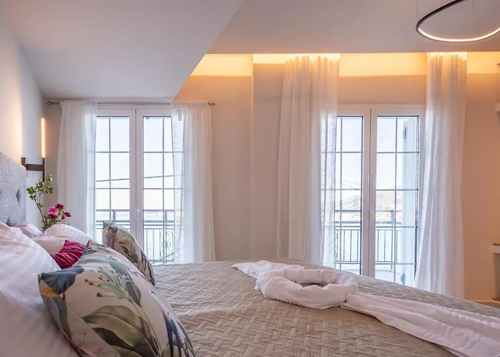 Apartament Port View *